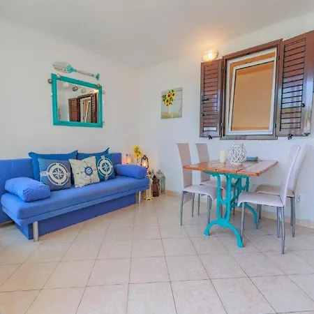 - Comfort One Bedroom B2